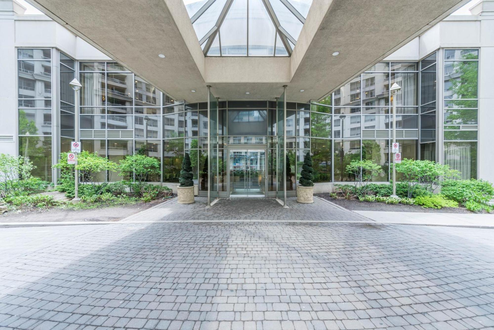 Planurstay Mississauga Exterior photo
